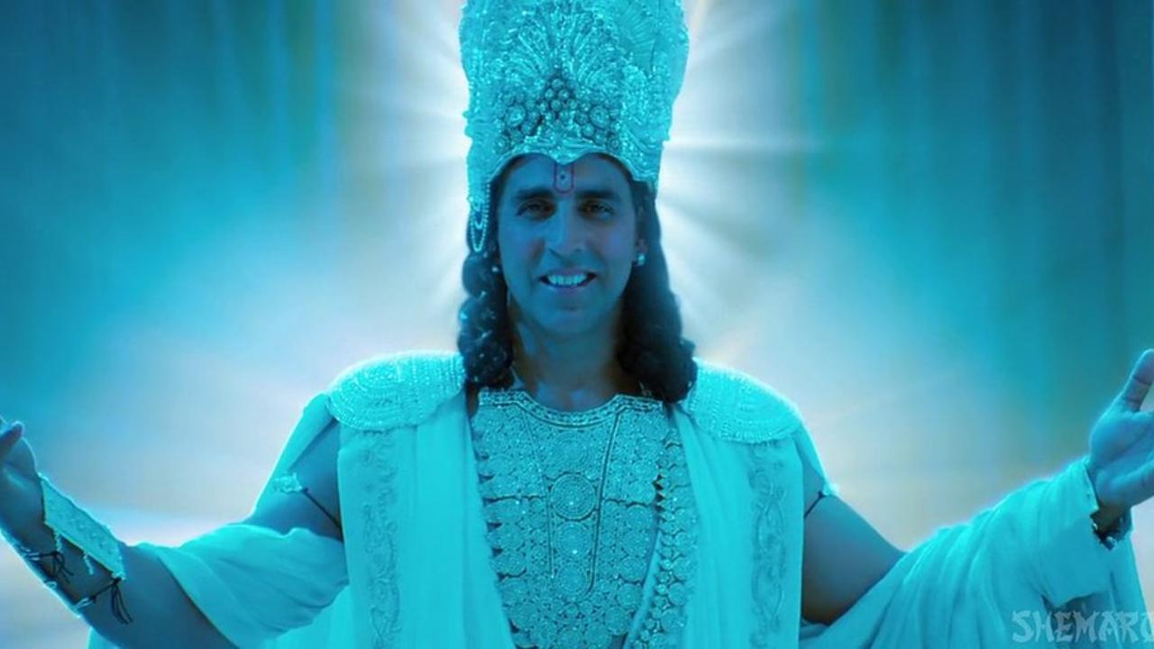 Akshay Kumar: One of Bollywood's top stars played the role of Lord Krishna in the film, OMG in 2012
